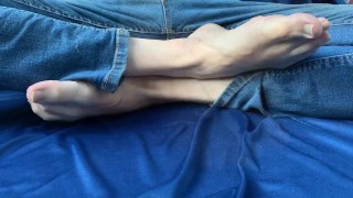 Doing this foot thing w/music