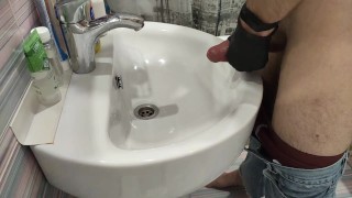 The easiest way to wank off differently