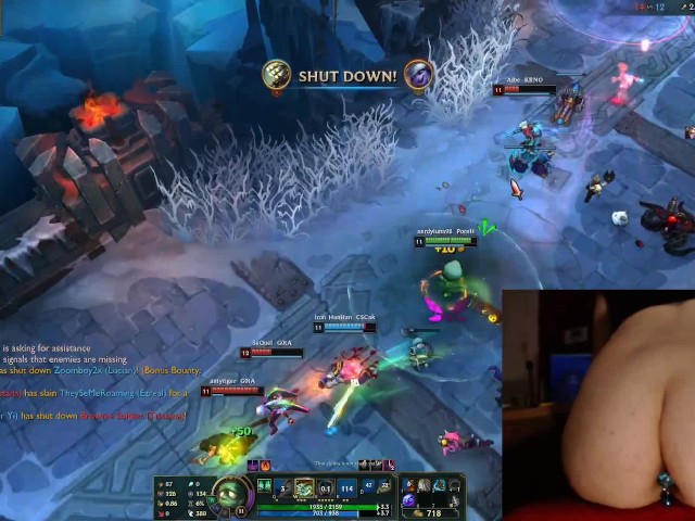 Pussy Ass Game - Stimulation in Ass and Pussy While Playing League of Legends #14 Luna -  Free Porn Videos - YouPorn