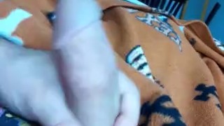 Morning Strokes - Quick Cumshot in the Morning