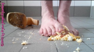 Zertreten: Hart Gekochtes EI (Crushing)