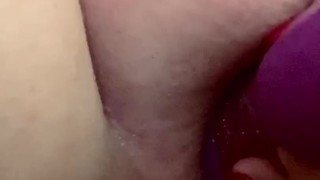 Fat pussy squirts