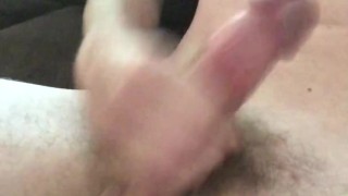 Twink jerks off and cums everwhere !!