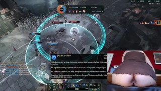 I show my stretched butthole while I play League of Legends #17 Luna