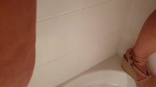 La pille Sola y entretenida