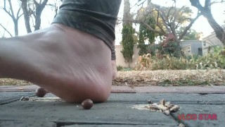 Crushing with sexy feet