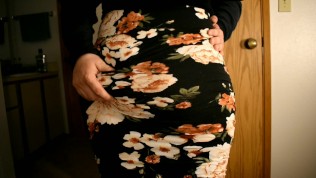 Bbw milf loves her fat ass manhandled