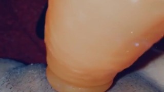 Wet pusyy cumming 