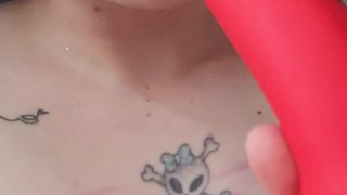 Milf gives sloppy bj