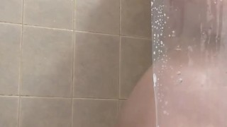 Shower titty play 