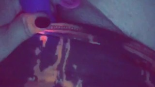 Bbw self satisfies her pussy with 2 toys