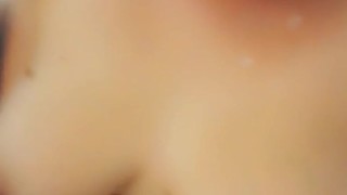Pussy shower play 