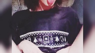 Hattabi4ik Femboy Fetish pissing On Himself And Enjoys It (Gold Rain)