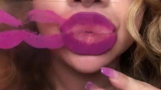 Glass Kissing