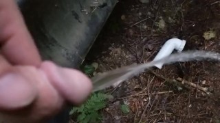 Pussy piss outside 