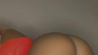 Twerking phat Ebony pussy 