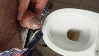 I masturbate gently, piss and roll the head of the penis.