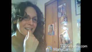 Nikki Montero eternal hours on webcam to make a dollar