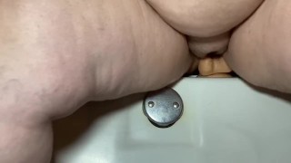 Riding dildo