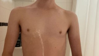 Eddie De Luca Piss In Shower