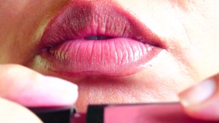 Pink Lips: Light Lip Gloss Fetish