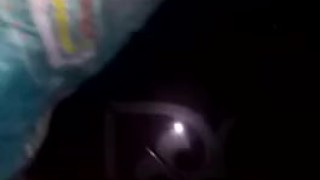 Joven caliente quiere sexo con estraños y follar