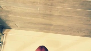 Mio marito e la sborrata più potente al mondo, fontana di sborra slow motion
