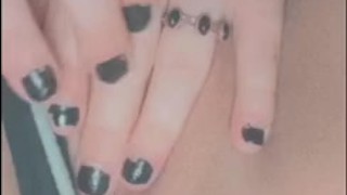 Fingering my pretty pussy