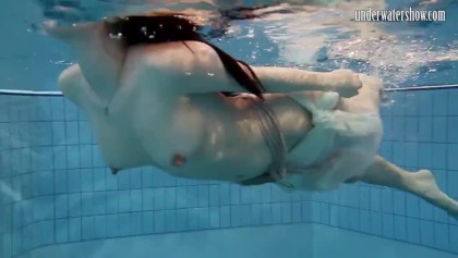 420px x 237px - Swimming Pool Big Tits Teenie Andrea - Free Porn Videos - YouPorn