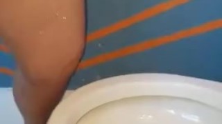 T*psy standing toilet piss