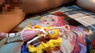 変態オタクがプリキュア・シャイニールミナスフィギュアにザーメンぶっかけ顔射オナニー【二次元アニメ美少女金髪変身ヒロイン】