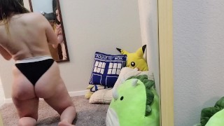 Shy emo girl enjoys a quiet tease