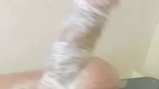 Regio me envía este video jalandosela