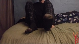 Big White Cock, Covers Big White Feet In Cum. Btm