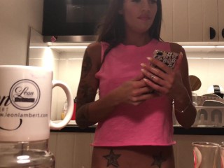 Round Big Ass Big Tits Tight Sexy Amateur Hot Brunette Slut Is On Voyeur Hidden Cam At Welcome Home Without Panties