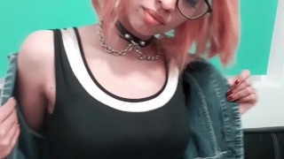 Colegiala otaku se graba despues de la escuela y se filtra el video