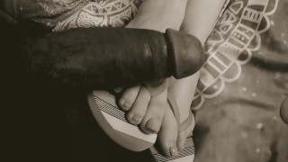 Footjob quickie