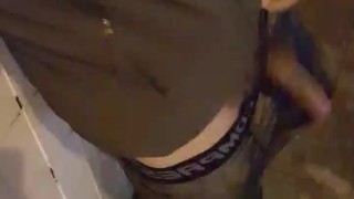 Slutboyben CAM4 Pornoqueen Benjamin xpozzing at night PUBLIC