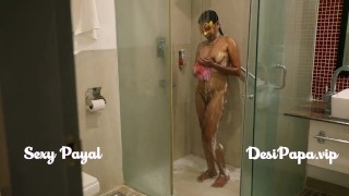 Bhabibathrum - Indian bhabhi taking shower after having hot sex with her husband in hotel  bathroom - VidÃ©os Porno Gratuites - YouPorn