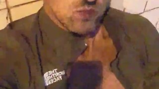 Slutboyben CAM4 Public PornoQueen xpozzzing live on CAM4