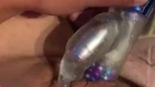 Pussy needs a good fucking ; so fucking horny 