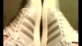 Doublecum on Carolins Adidas Skywalker