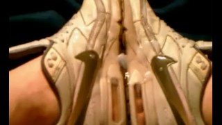MAXes get it again