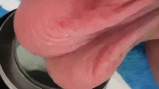 Getting my balls out of the vacuüm cilinder. 