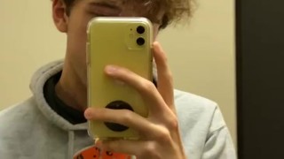 Hung top snapchat nude