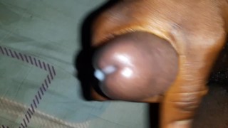 Feeling horny and i wank. 