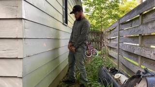 Public Outdoor Pissing