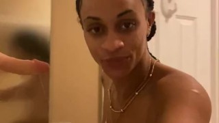 Alicia secretly masturbate while visiting parents