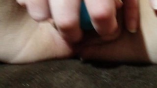 Sexy Milf Masturbates