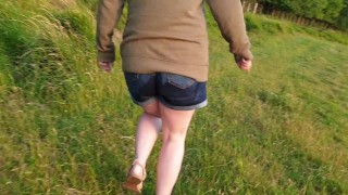 I wanted to pee in my jean shorts on a walk outdoors ;)